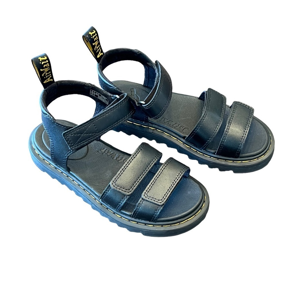 DR. MARTENS | Junior Klaire Leather Strap Sandals